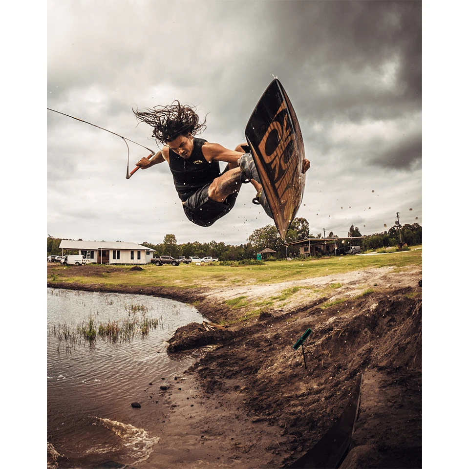 Follow Division Comp Wake Vest In Black - Image 4