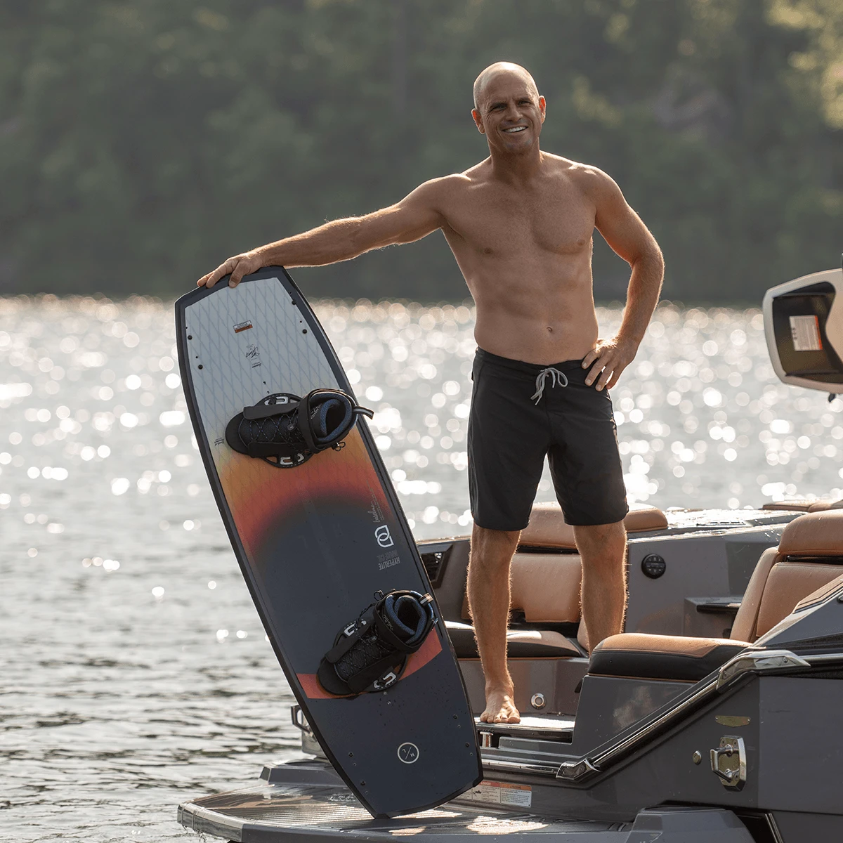 Hyperlite Baseline Wakeboard 2023 - Image 4