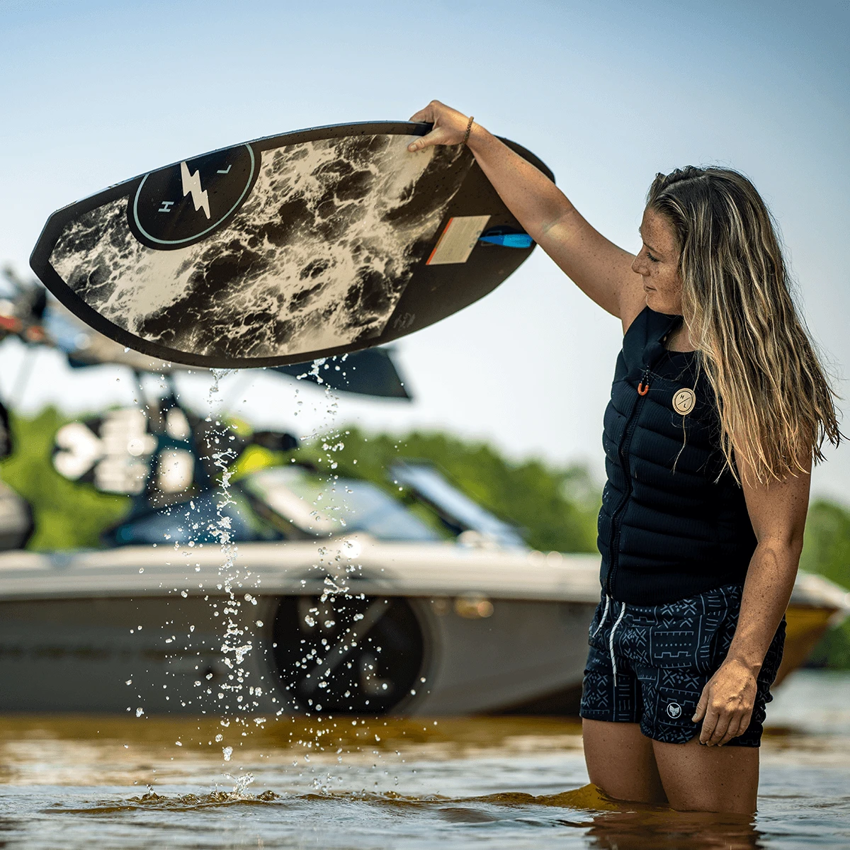 Hyperlite Storm Wakesurf Board 2023 - Image 4