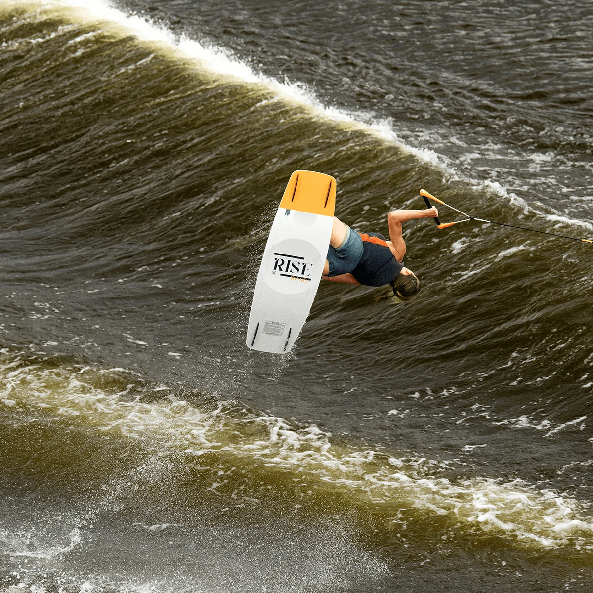 Ronix Rise Air Core 3 Women's Wakeboard 2023 - Image 6